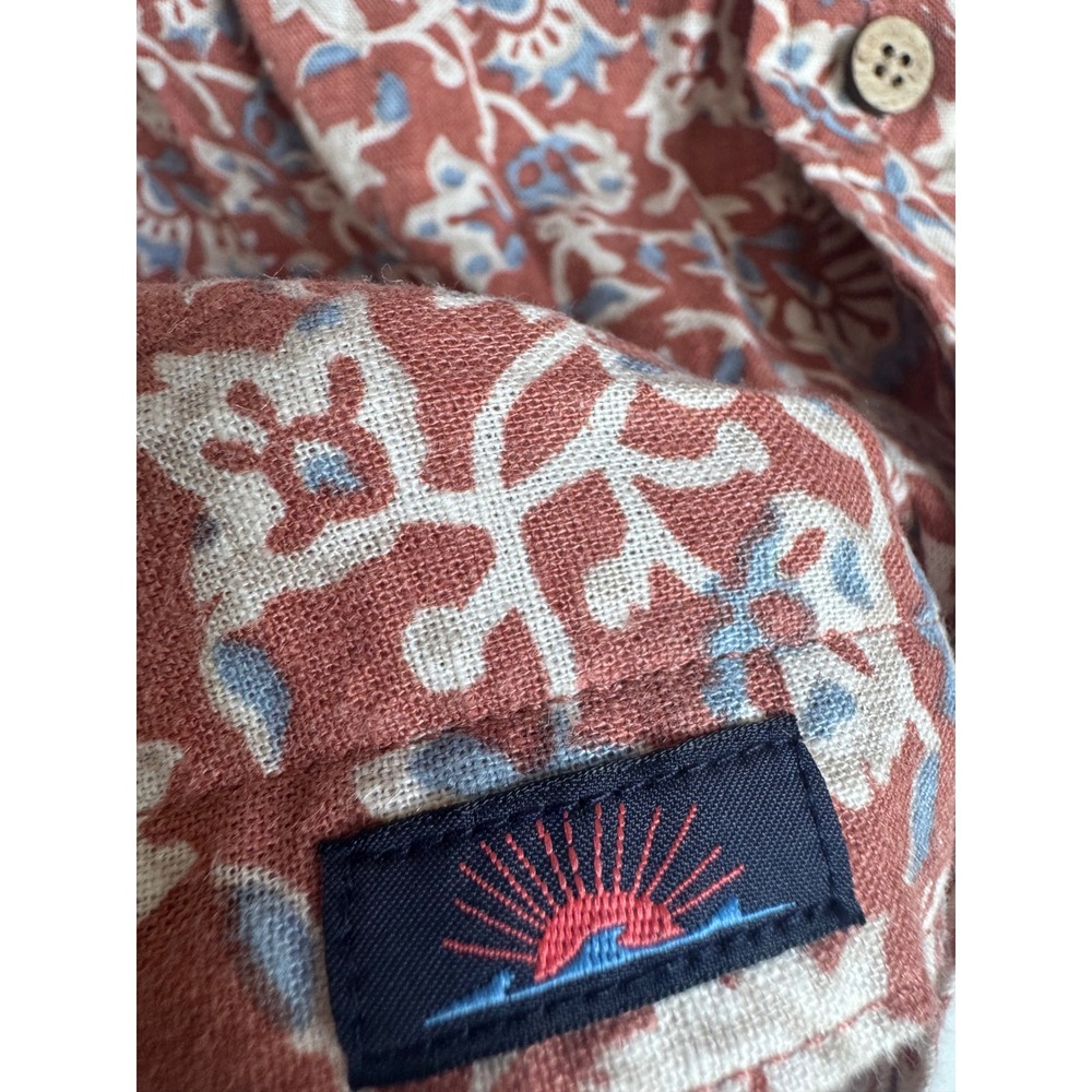 Faherty Brand Breeze Shirt Mens Large Block Print Floral Boho Coastal Red Blue - Picture 3 of 7